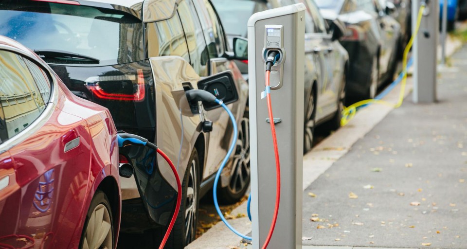 康普利汽车充电桩加盟盈利模式：打造绿色出行新未来
